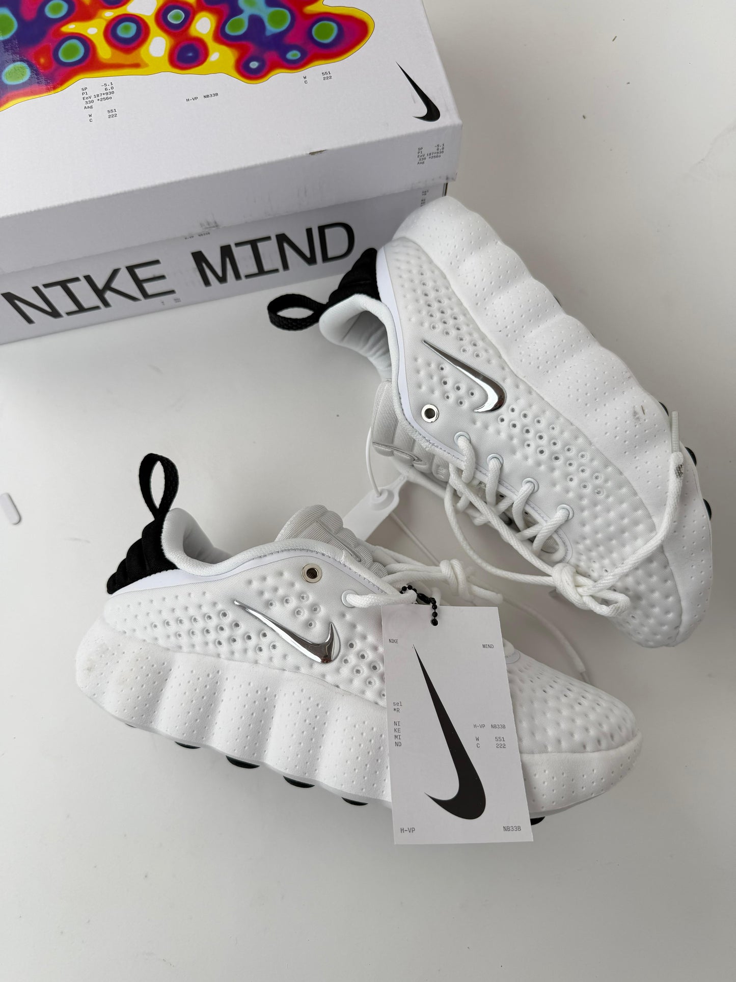 NIKE MIND 002 - MODELO 4