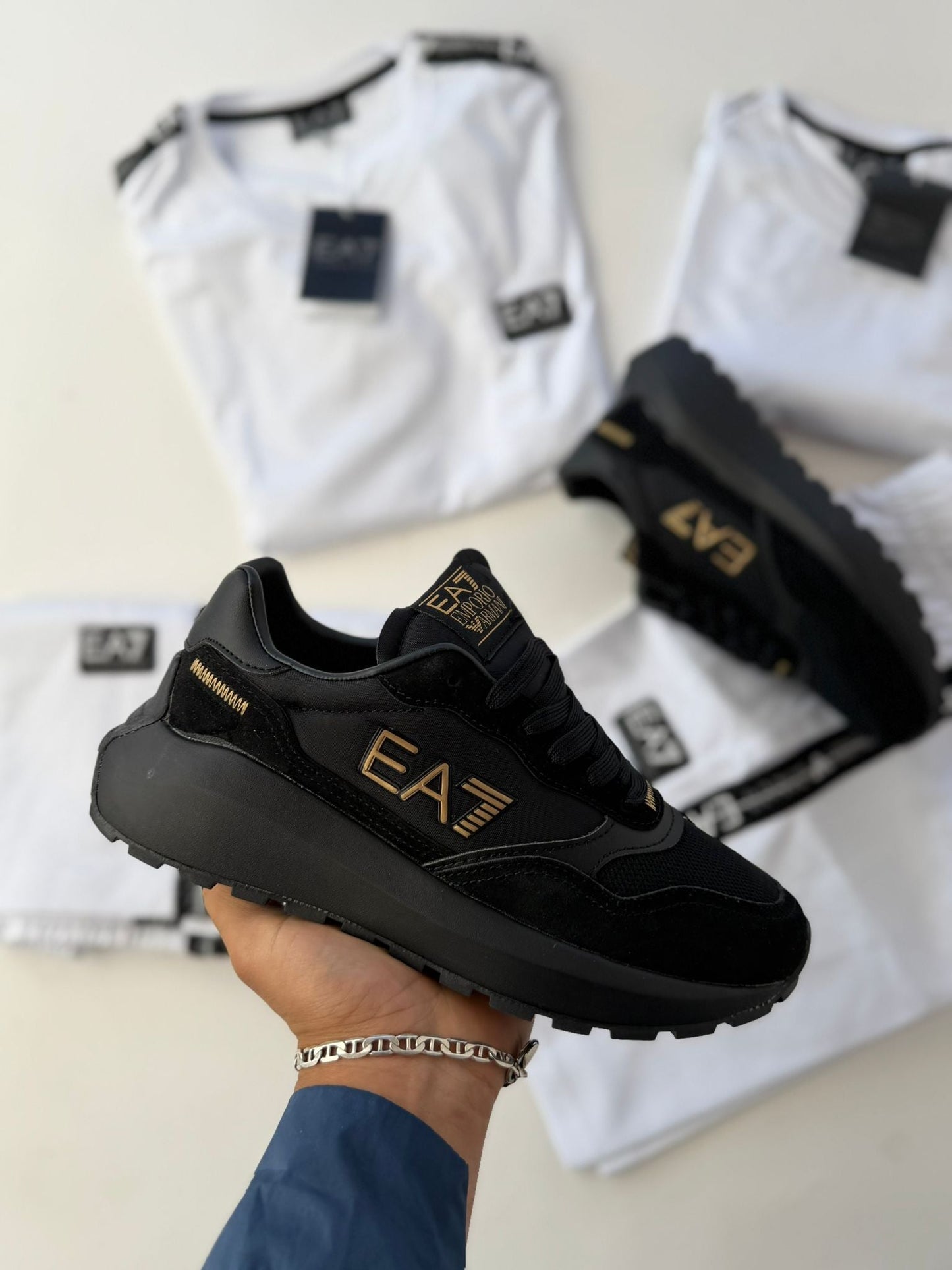 EMPORIO ARMANI 2026 - MODELO 3