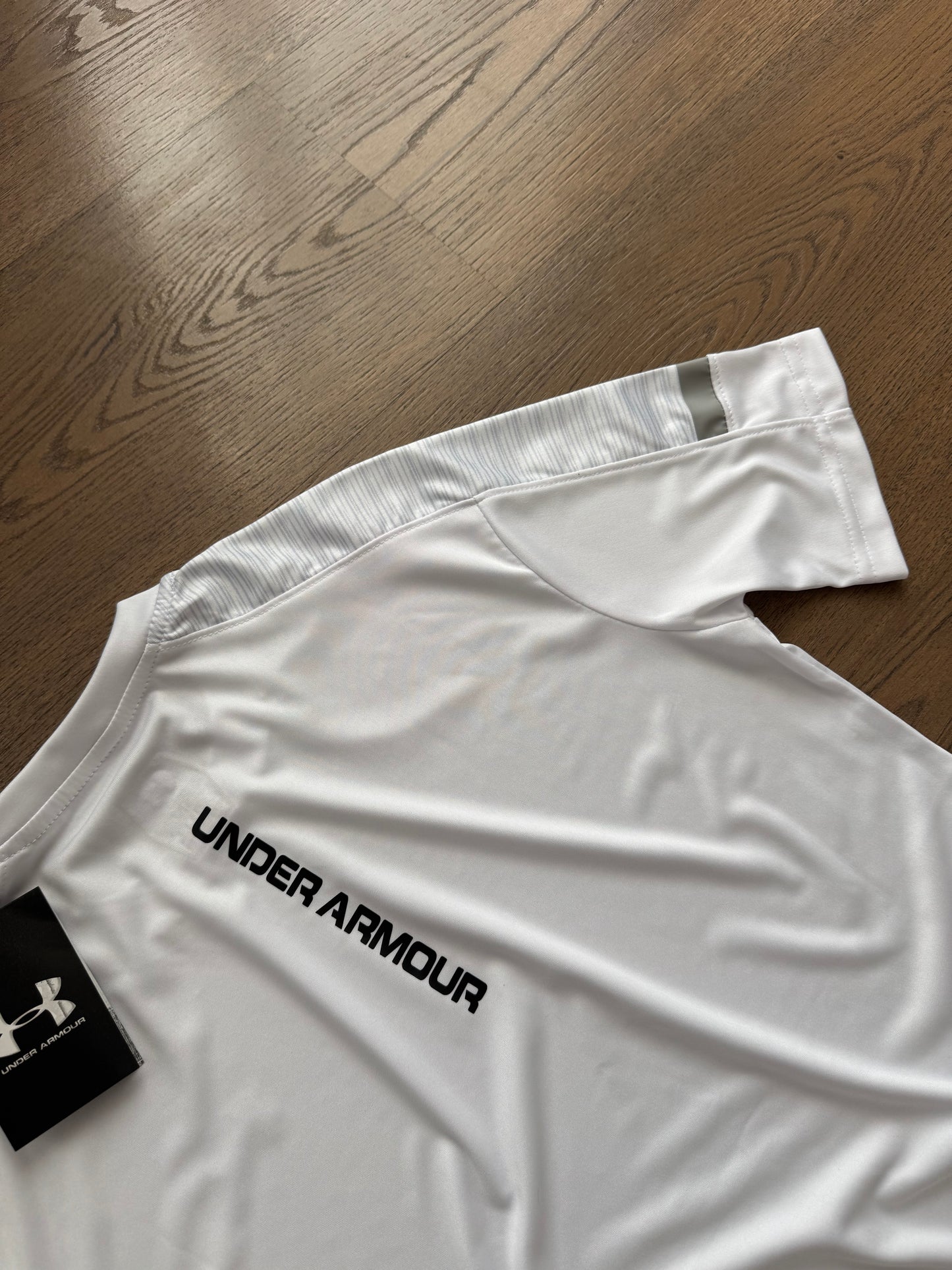 CONJUNTO CORTO - UNDER ARMOUR - M2026