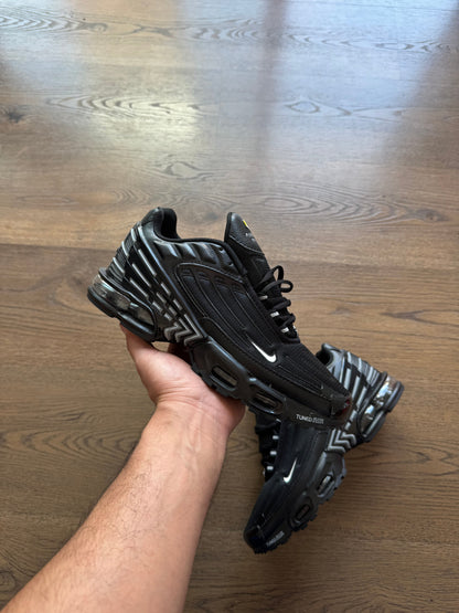 NIKE AIRMAX TUNED 3 - M4