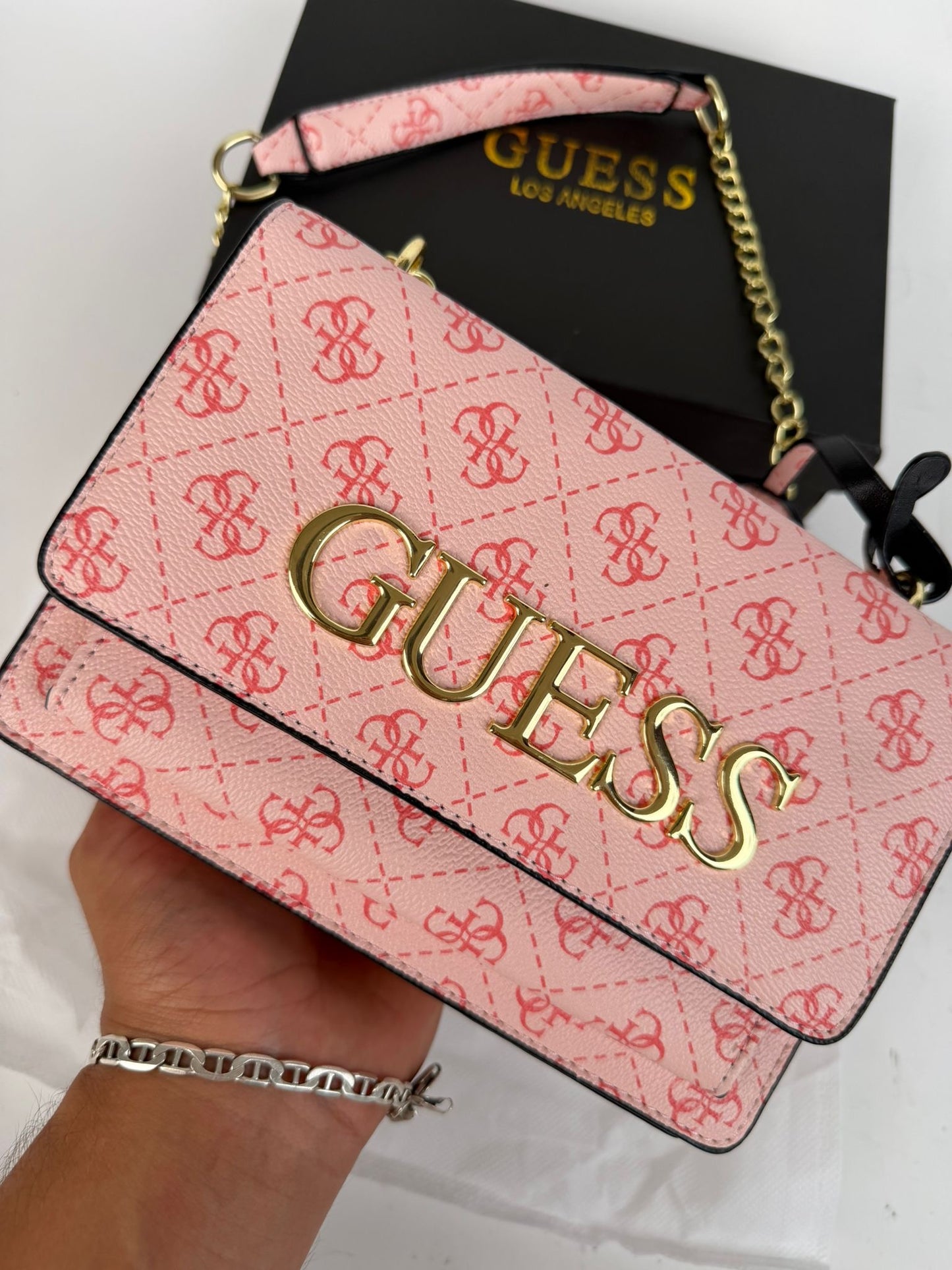 GUESS - M2