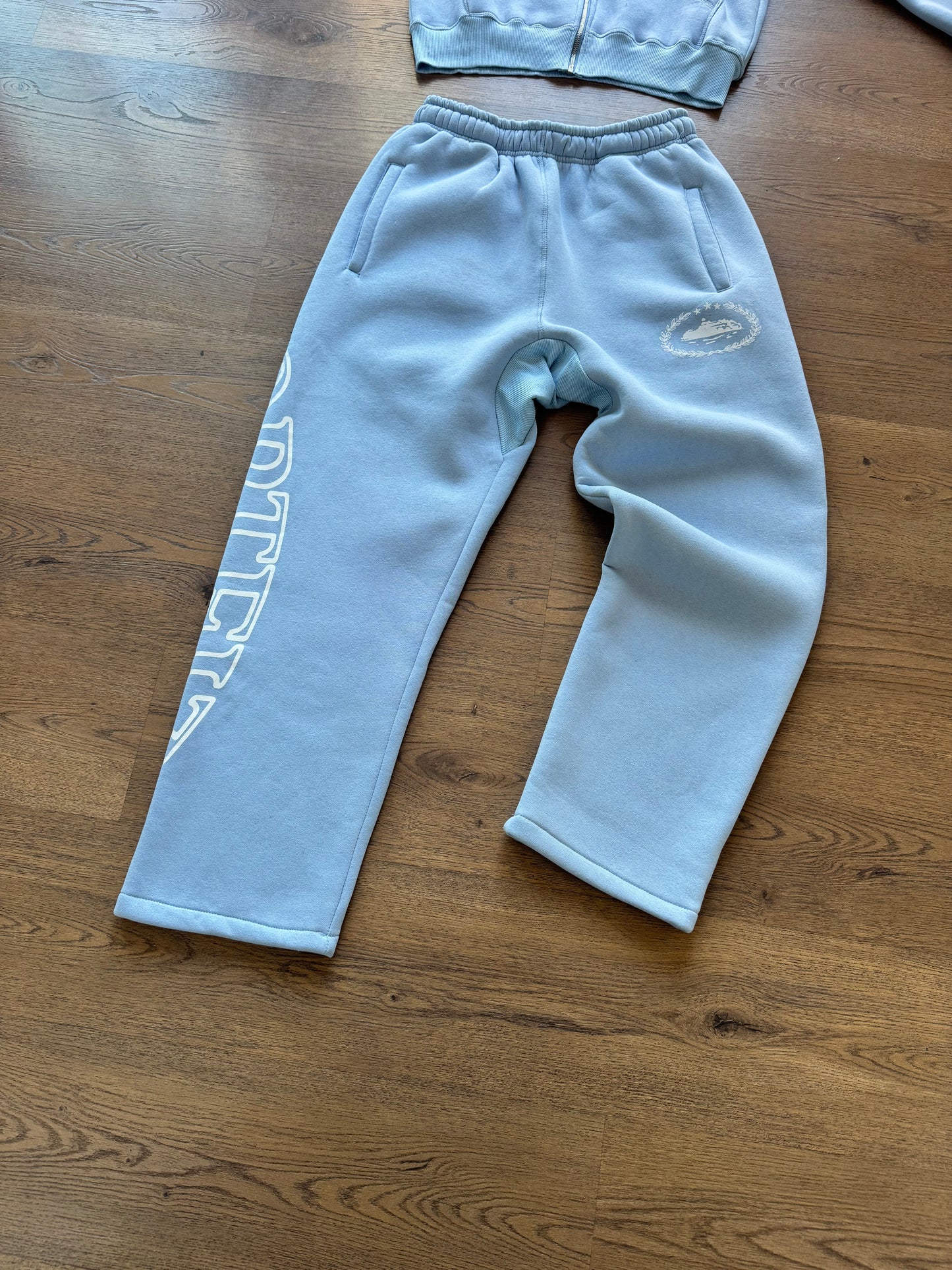 CORTEIZ OVERSIZE - AZUL CELESTE