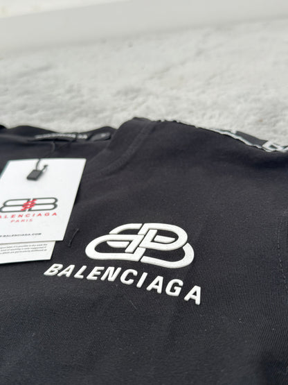 CONJUNTO CORTO - BALENCIAGA