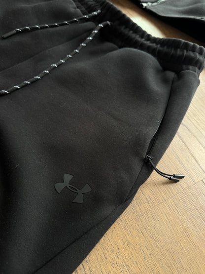 UNDER ARMOUR FLEECE - M1