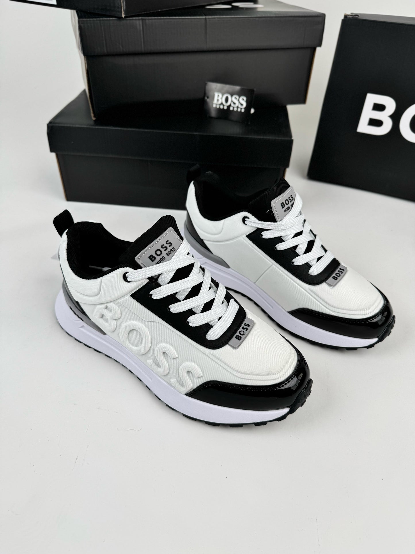 ZAPAS HUGO BOSS - MODELO 1