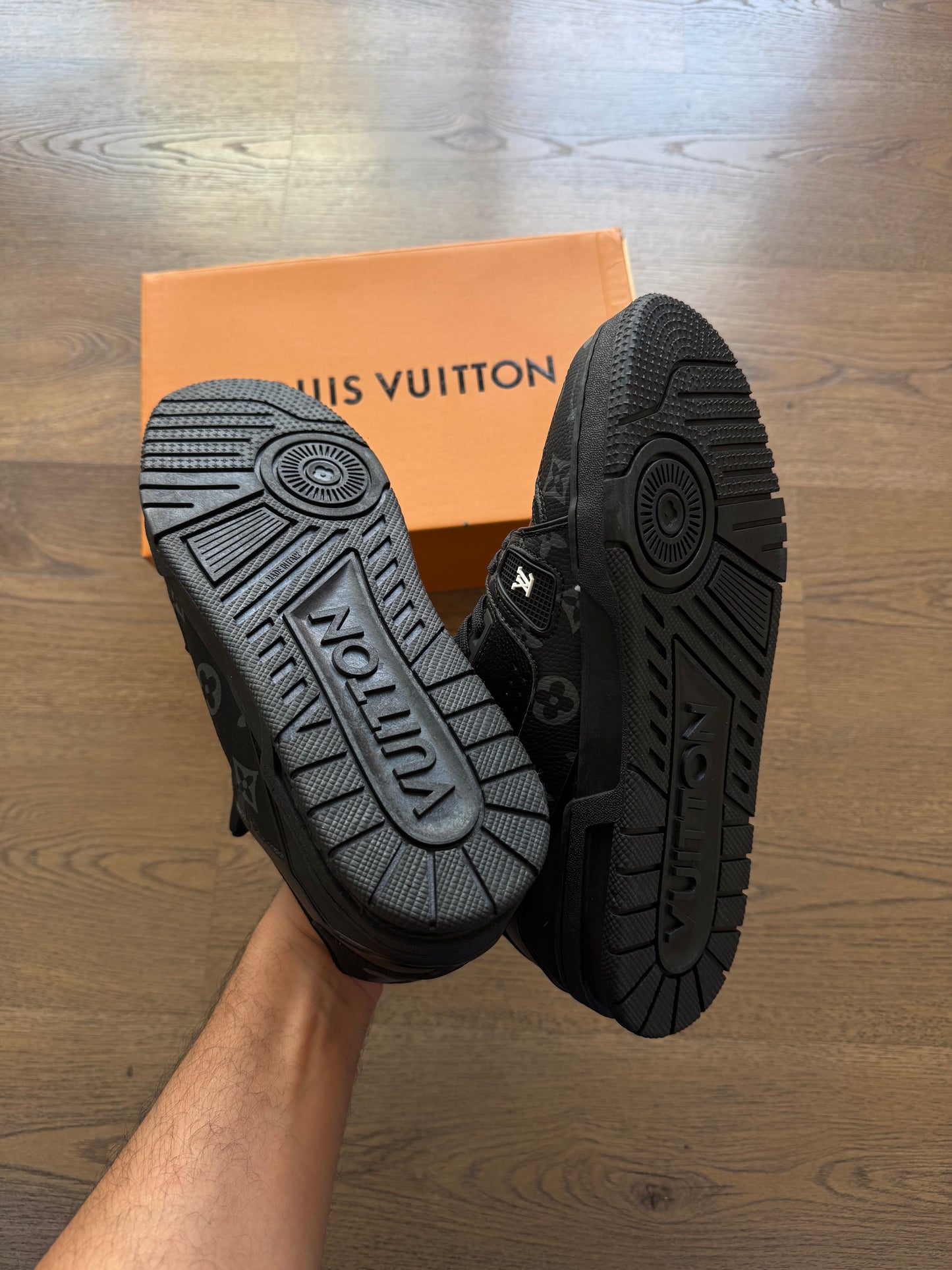 LV TRAINER - M12
