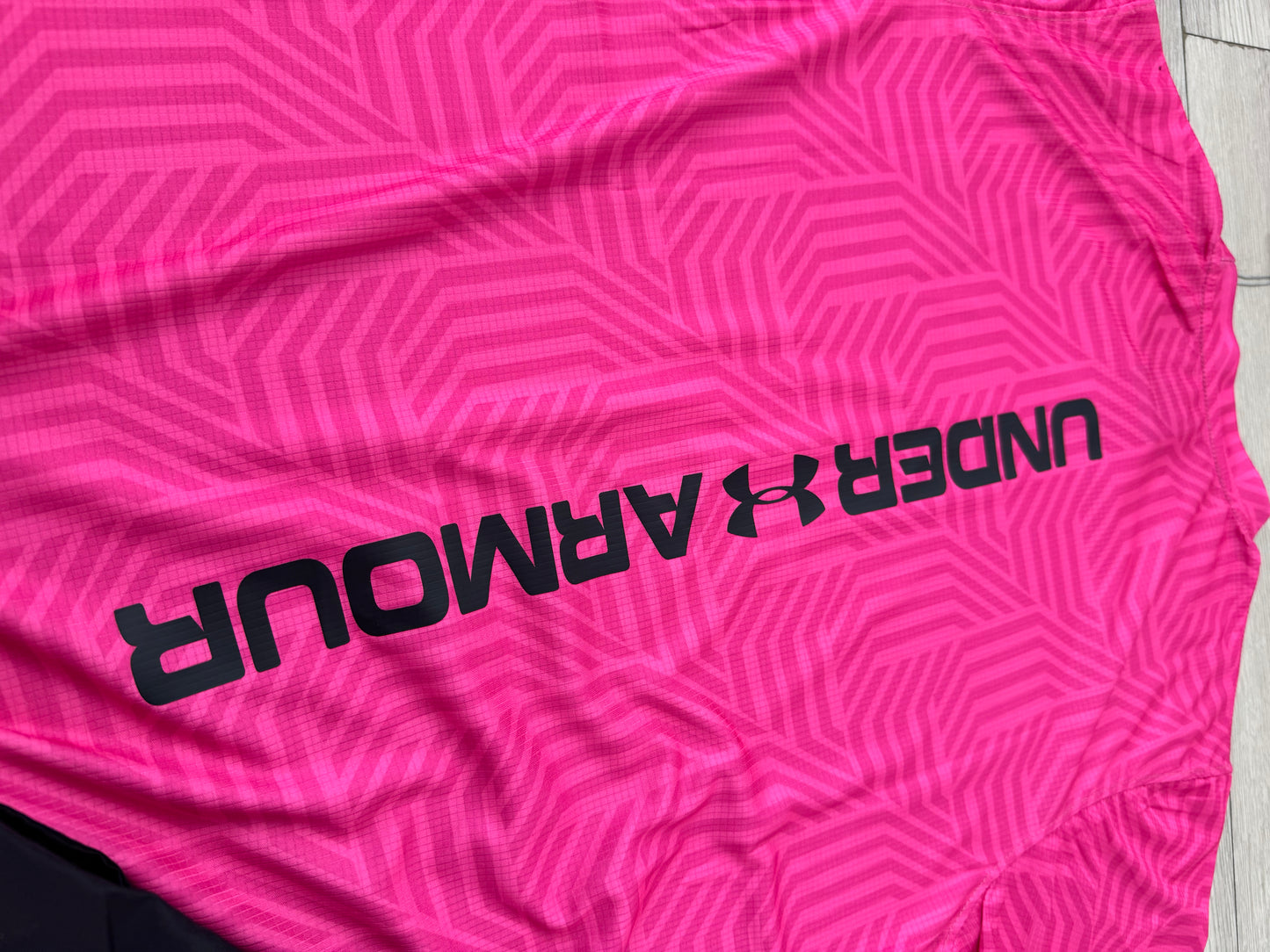 CONJUNTO CORTO - UNDER ARMOUR - M2025