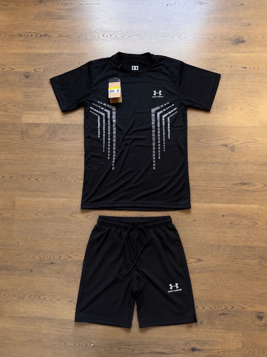 CONJUNTO CORTO - UNDER ARMOUR - M14