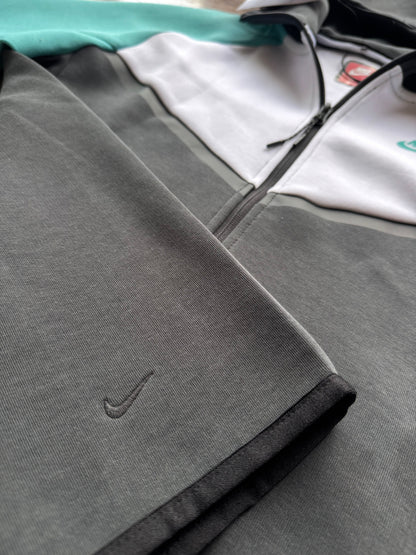 NIKE TECH FLEECE - M3