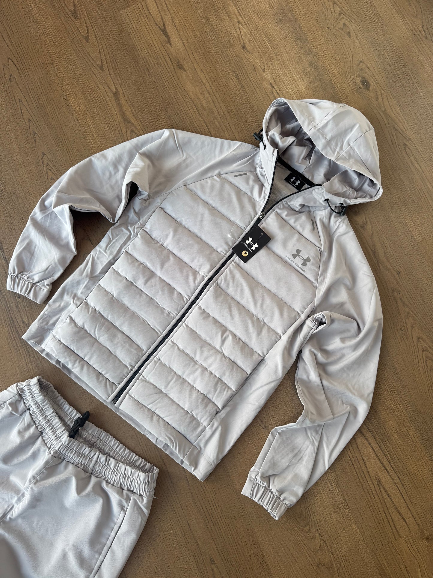 UNDER ARMOUR - M4