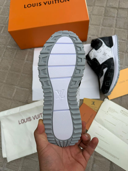 LV RUN AWAY - M5