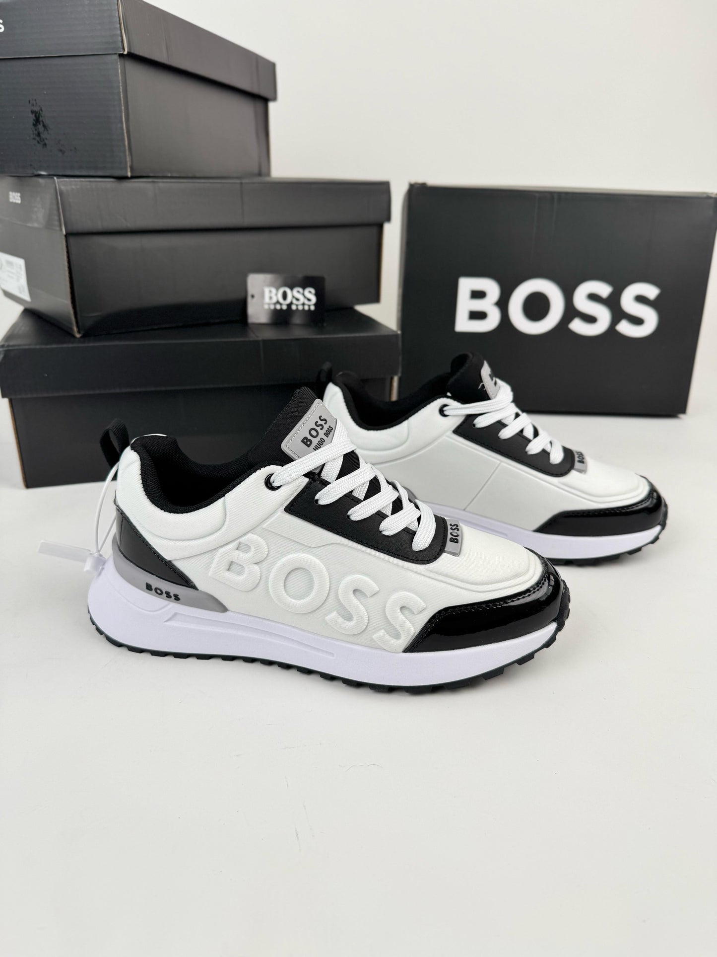 ZAPAS HUGO BOSS - MODELO 1