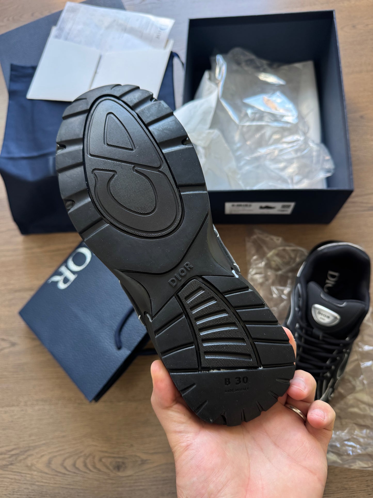 DIOR B30 -  NEGRAS PREMIUM