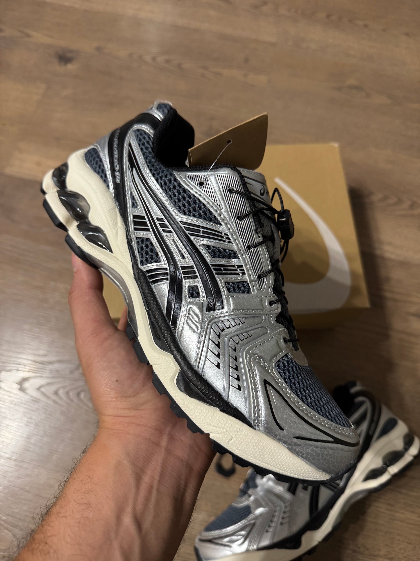 ASICS GEL - KAYANO 14 - MODELO 2