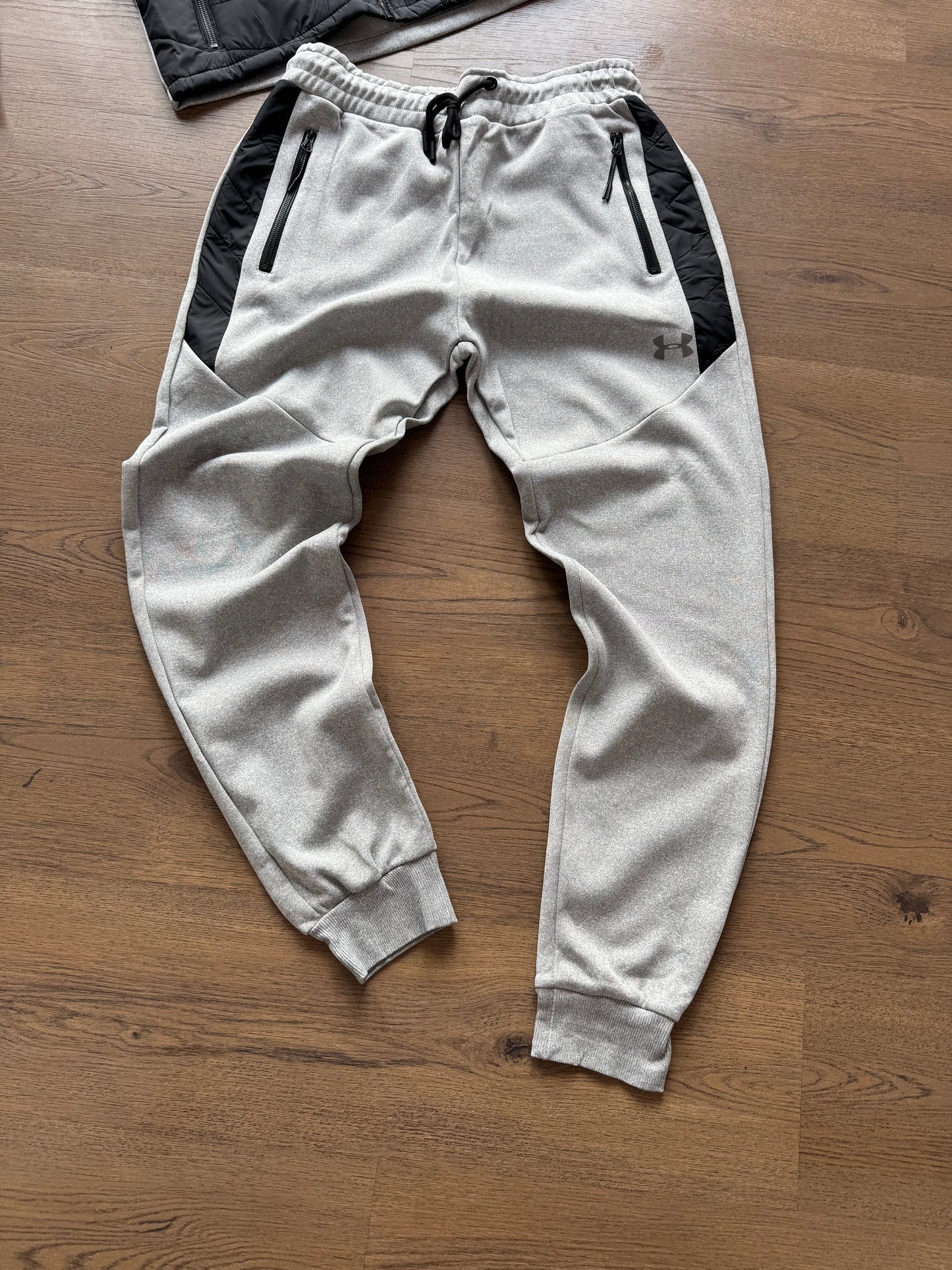 UNDER ARMOUR - M6