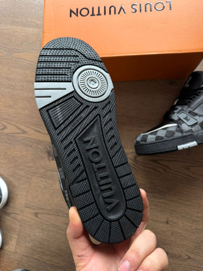 LV TRAINER - M8