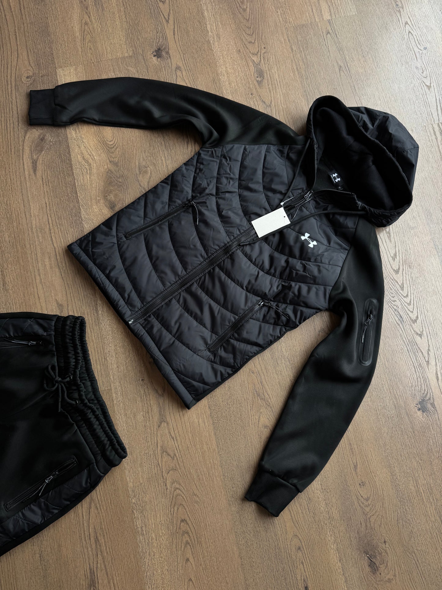 UNDER ARMOUR - M7