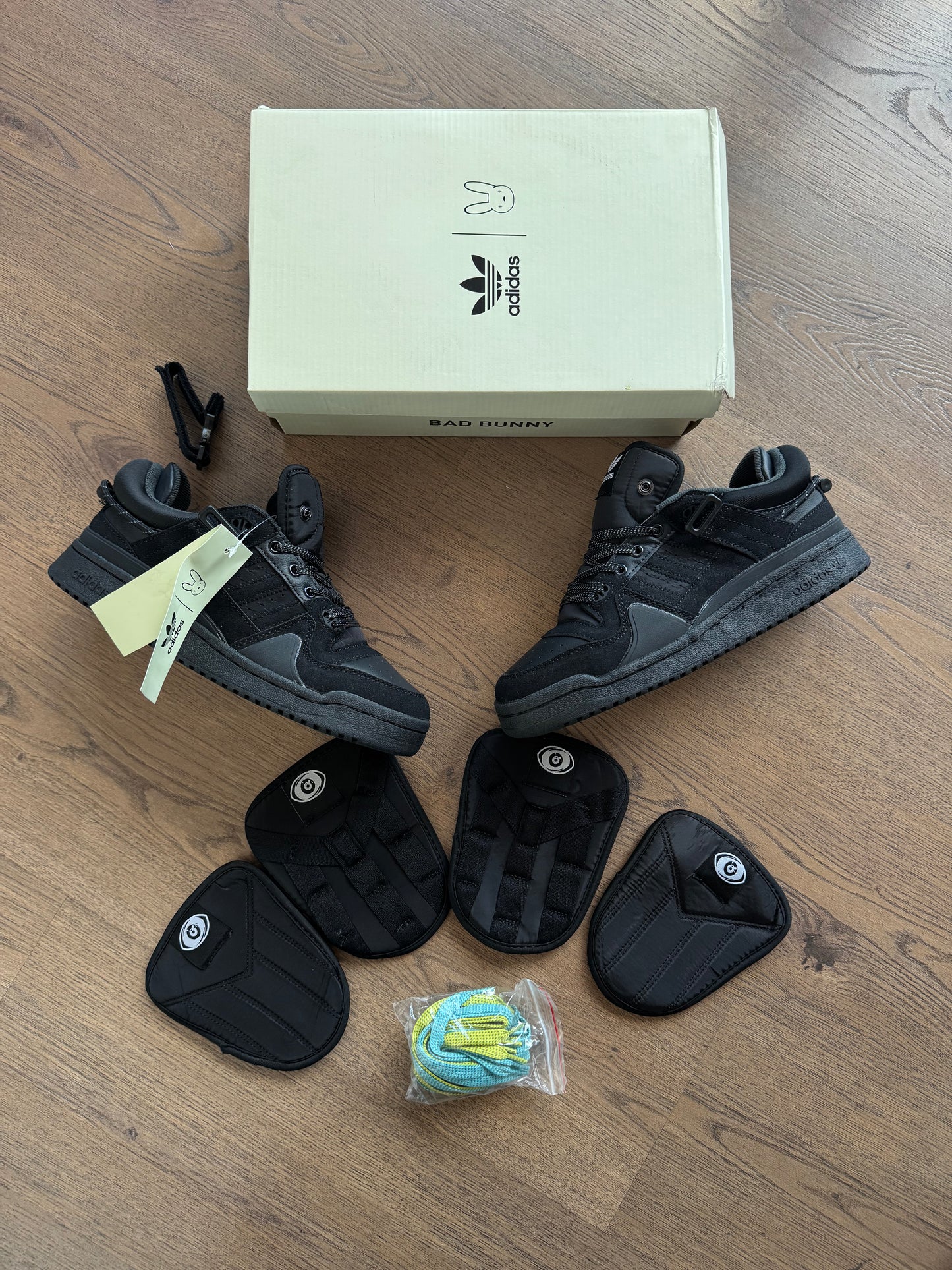 ADIDAS BAD BUNNY FORUM - M2