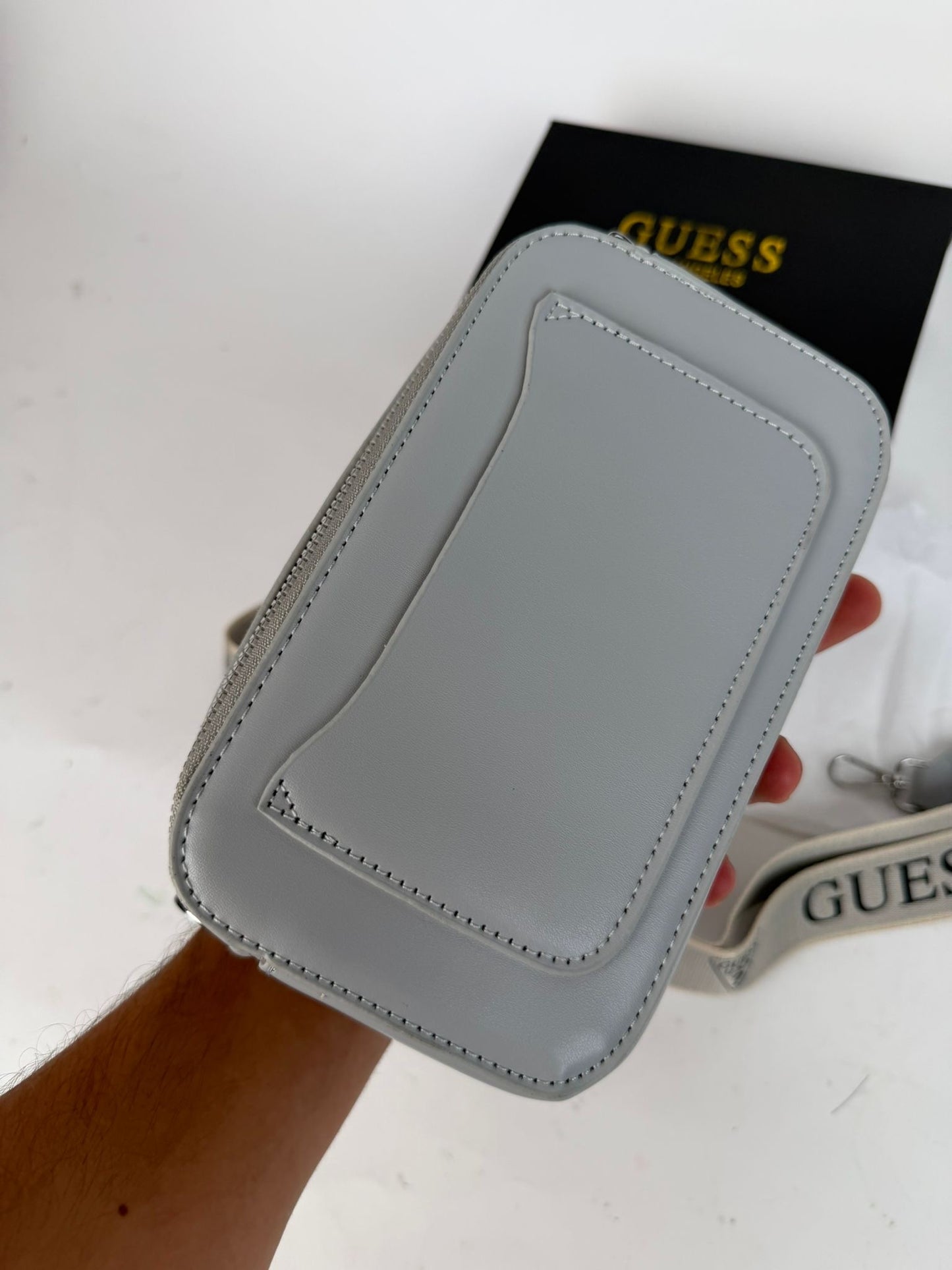 GUESS - M6