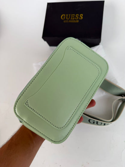 GUESS - M7