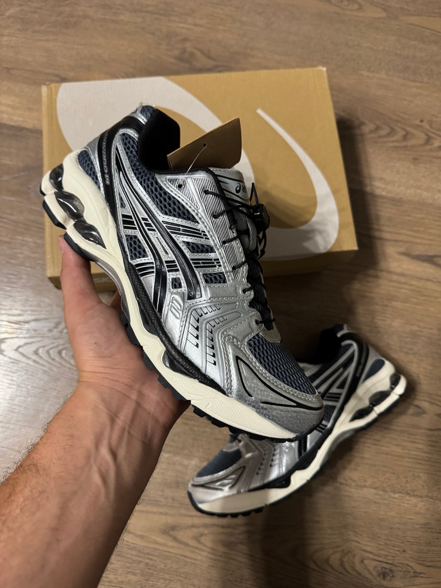 ASICS GEL - KAYANO 14 - MODELO 2