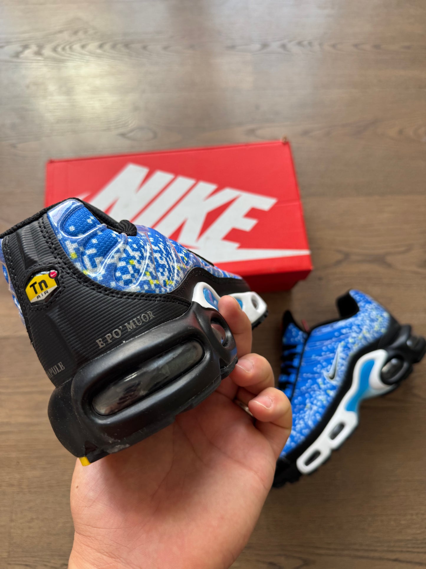 NIKE AIR TN - M1