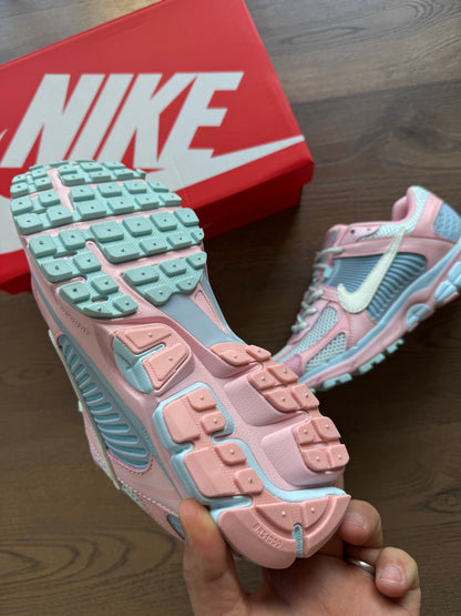 NIKE VOMERO 5 - M2