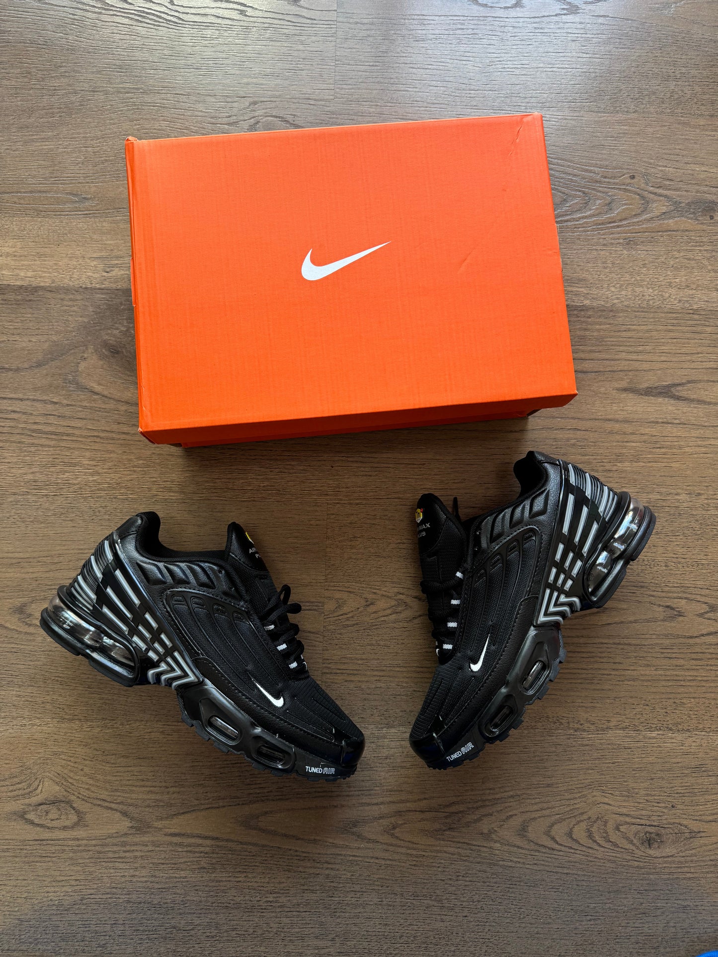 NIKE AIRMAX TUNED 3 - M4