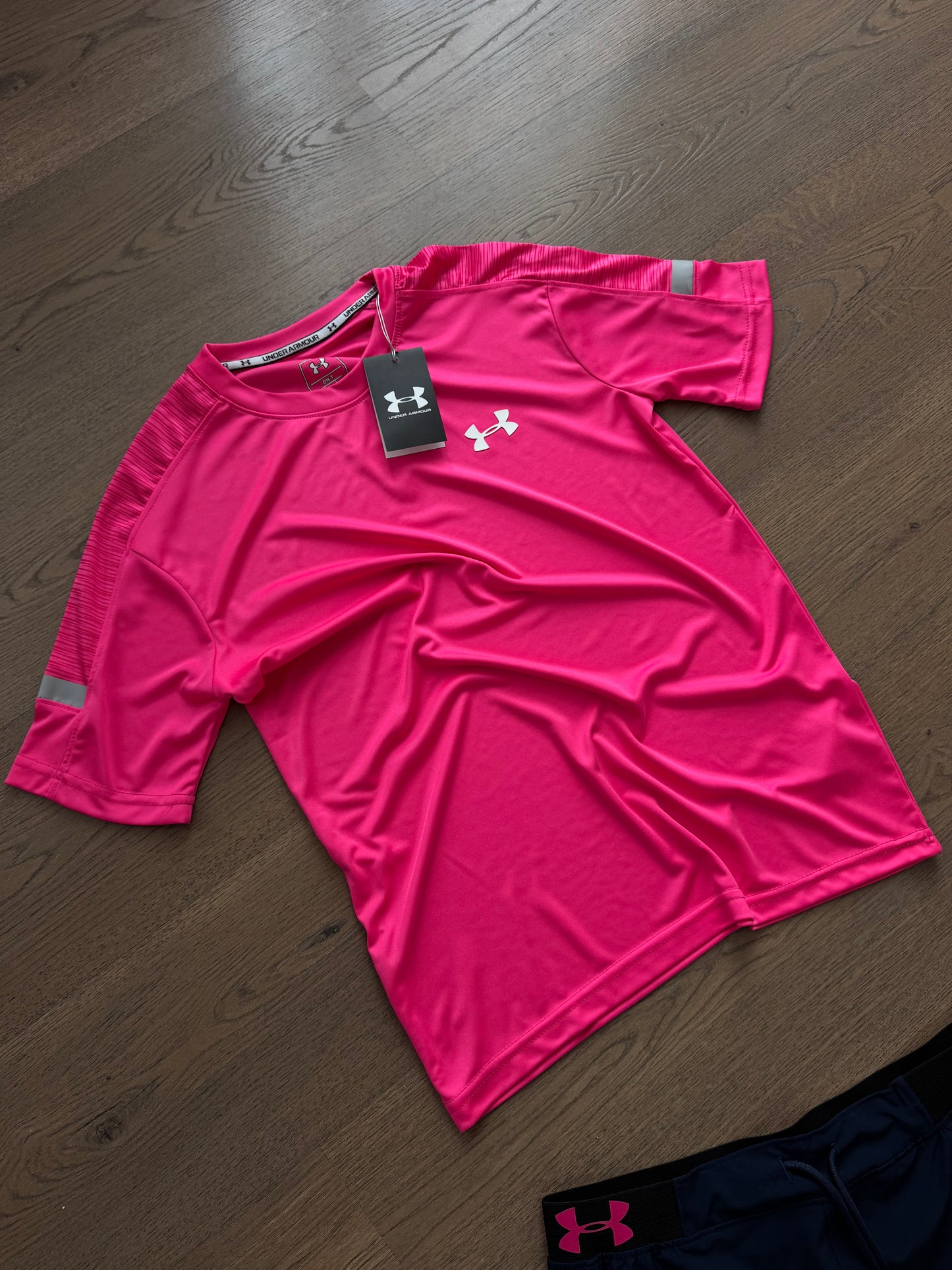 CONJUNTO CORTO - UNDER ARMOUR - M2026