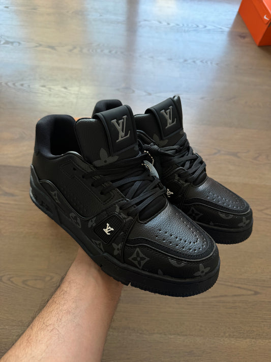LV TRAINER - M12