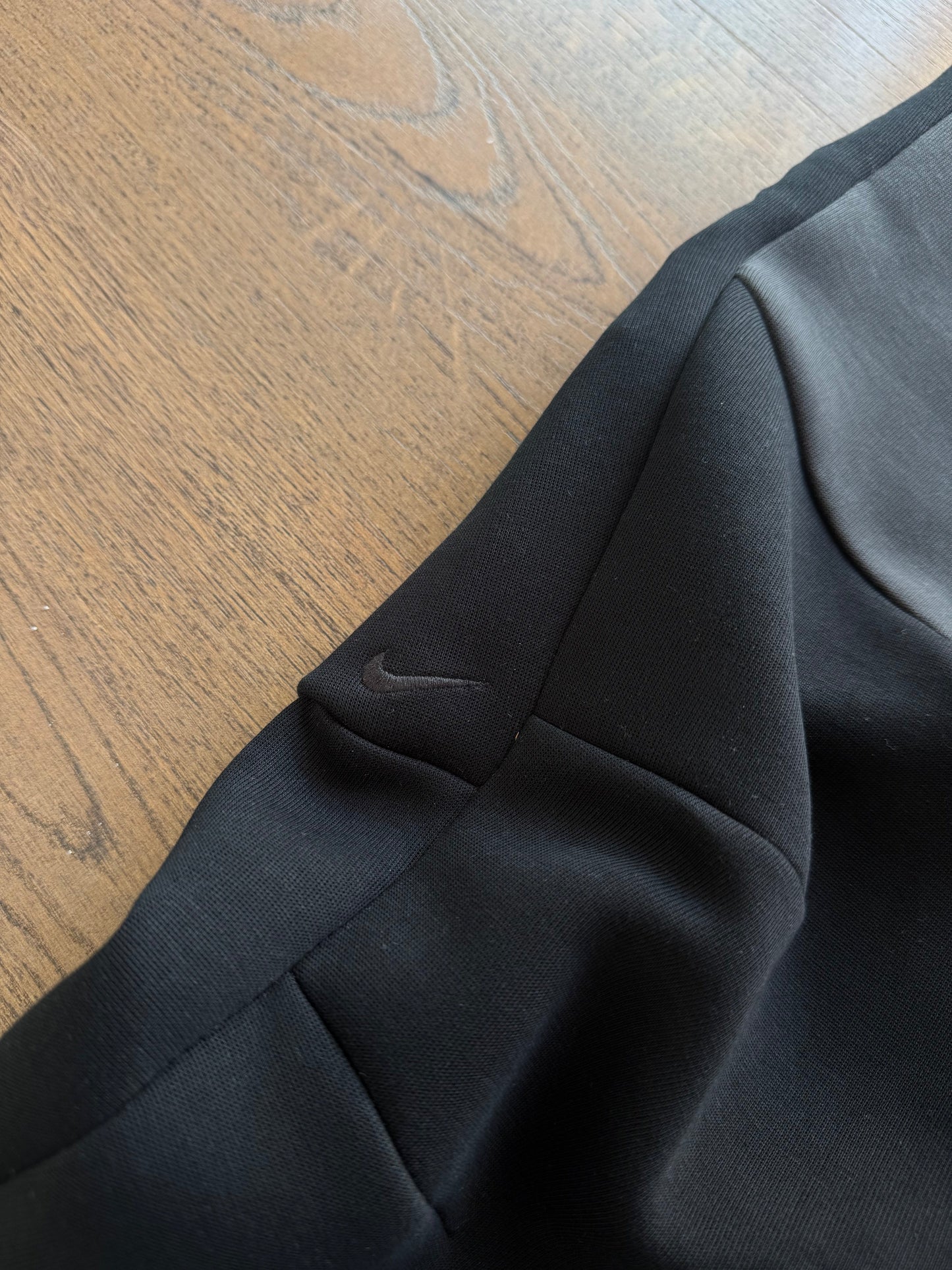 NIKE TECH FLEECE - M4