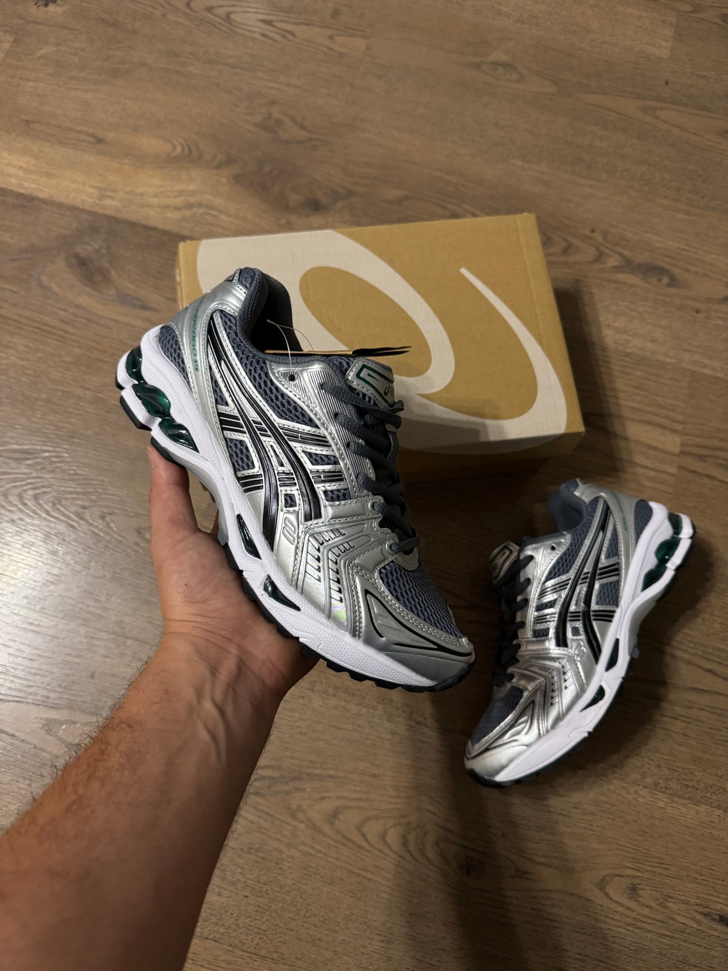 ASICS GEL - KAYANO 14 - MODELO 3