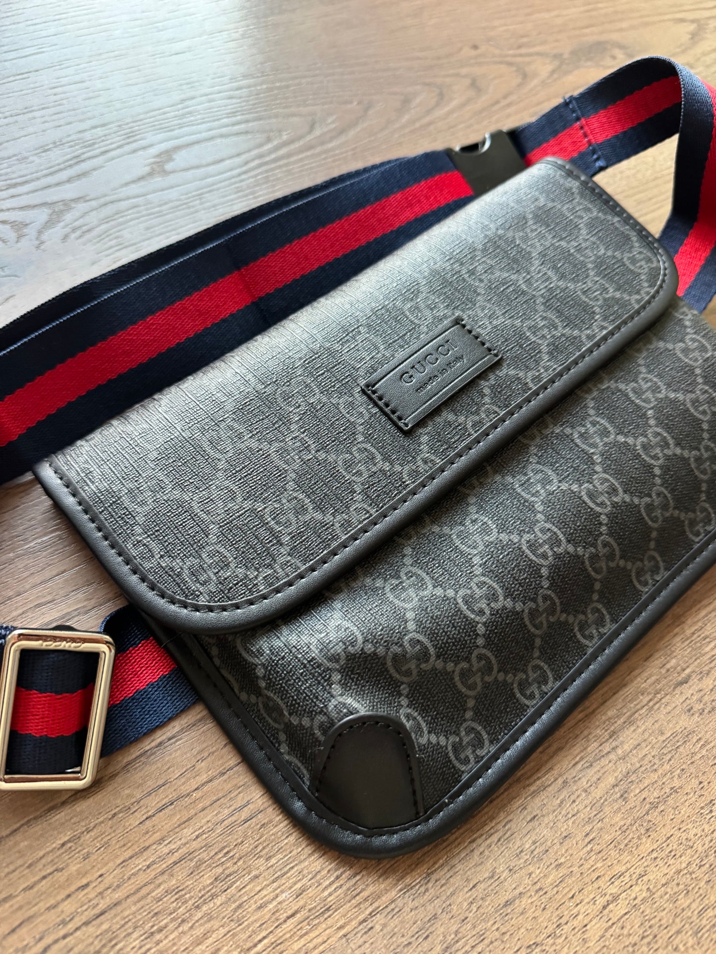BOLSO HOMBRE - GUCCI - M7