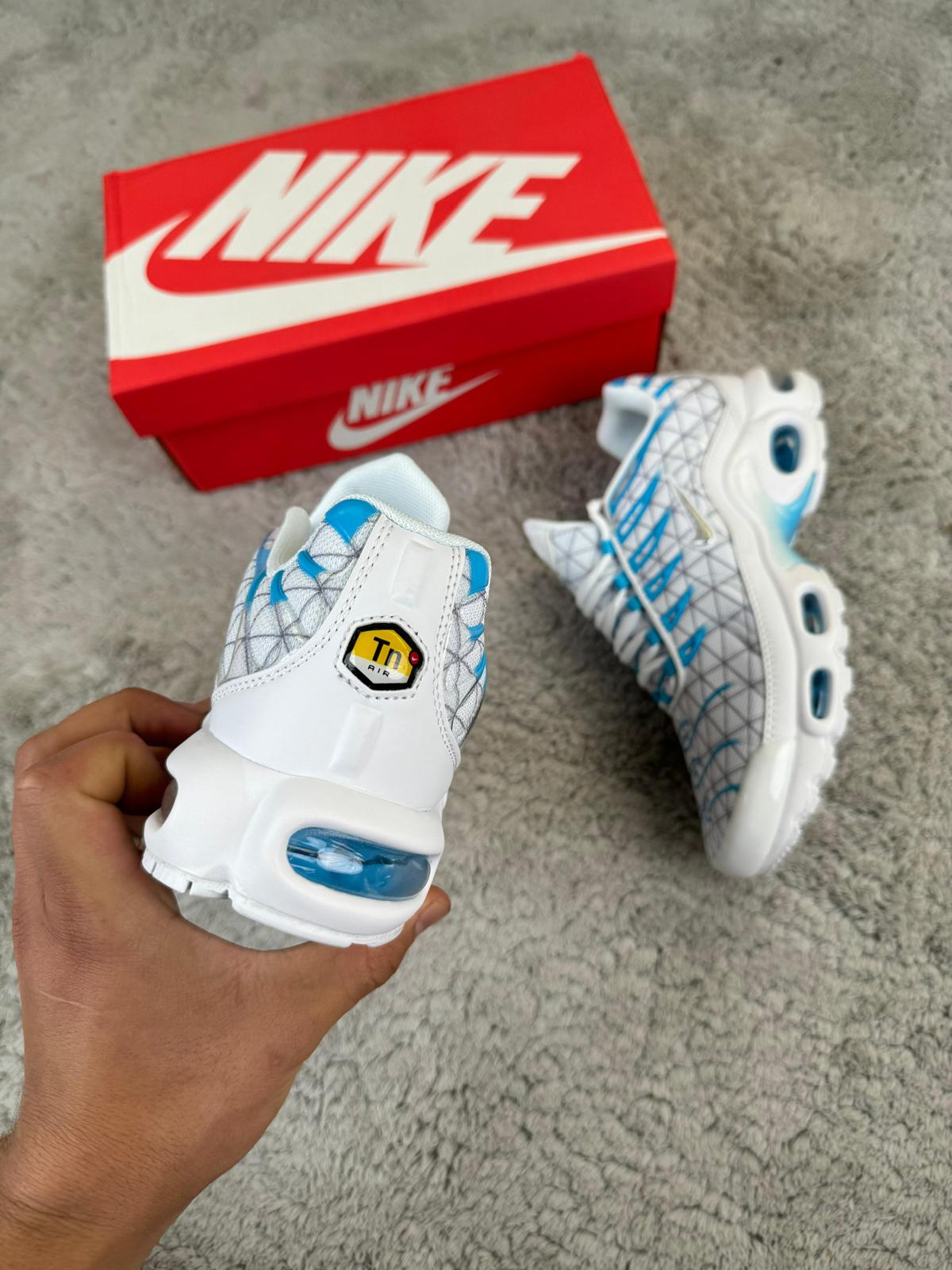 NIKE AIR TN - M4