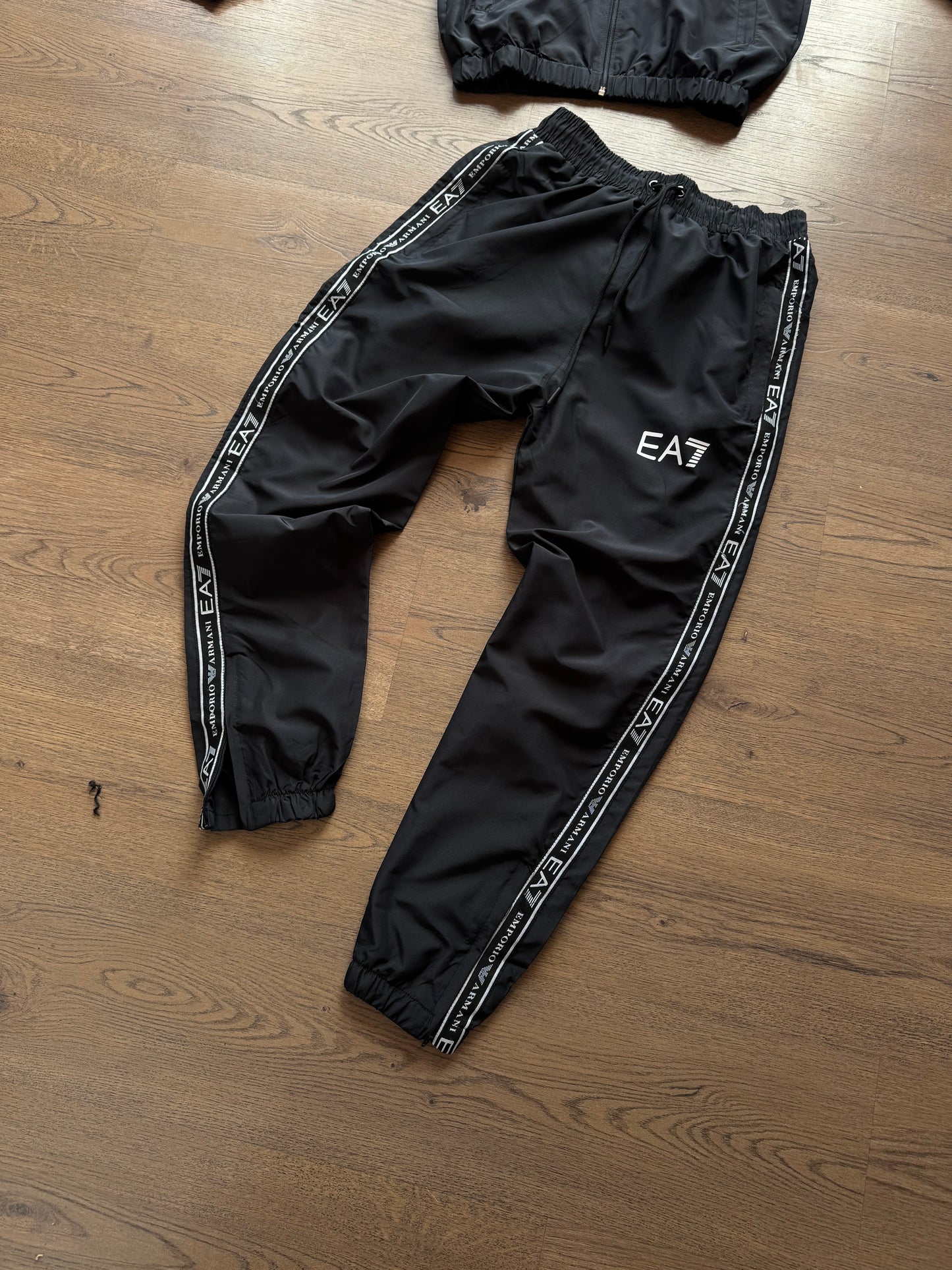 ARMANI - M1