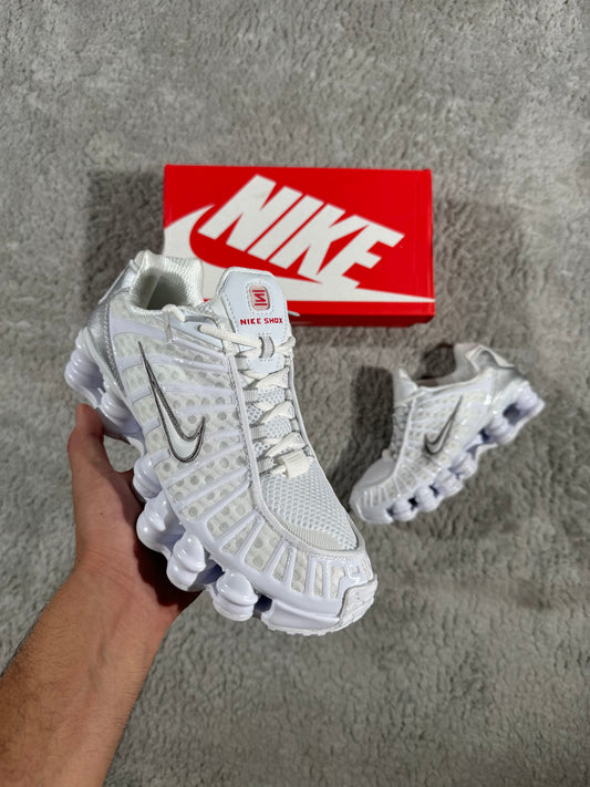 NIKE SHOX - MODELO 2