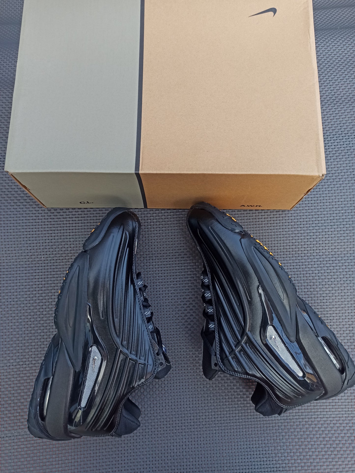 NIKE NOCTA HOT STEP II  - MODELO 2