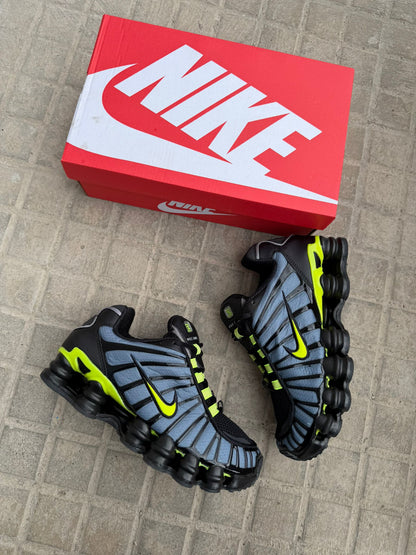 NIKE SHOX 2026 - MODELO 9