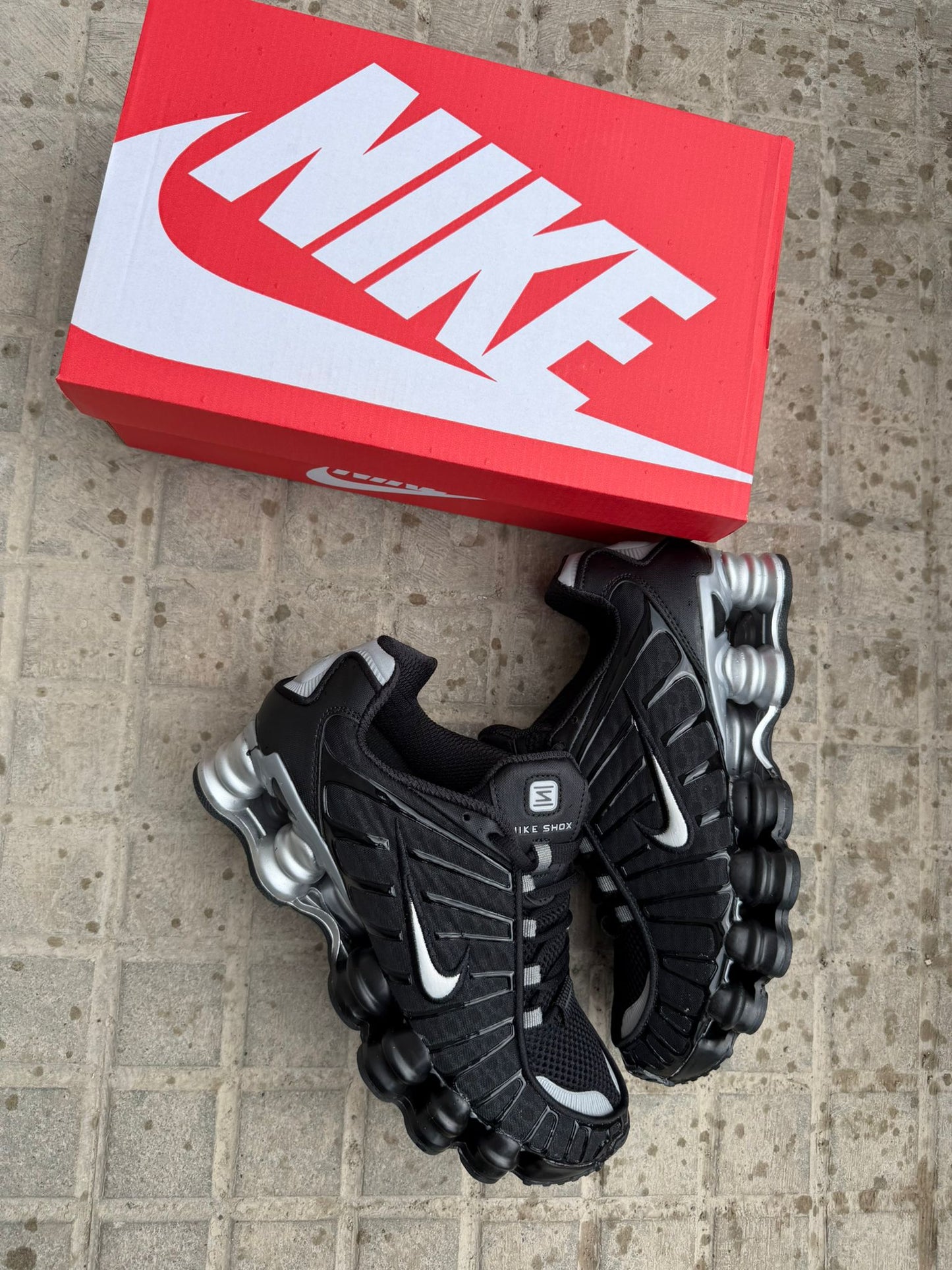 NIKE SHOX 2026 - MODELO 7