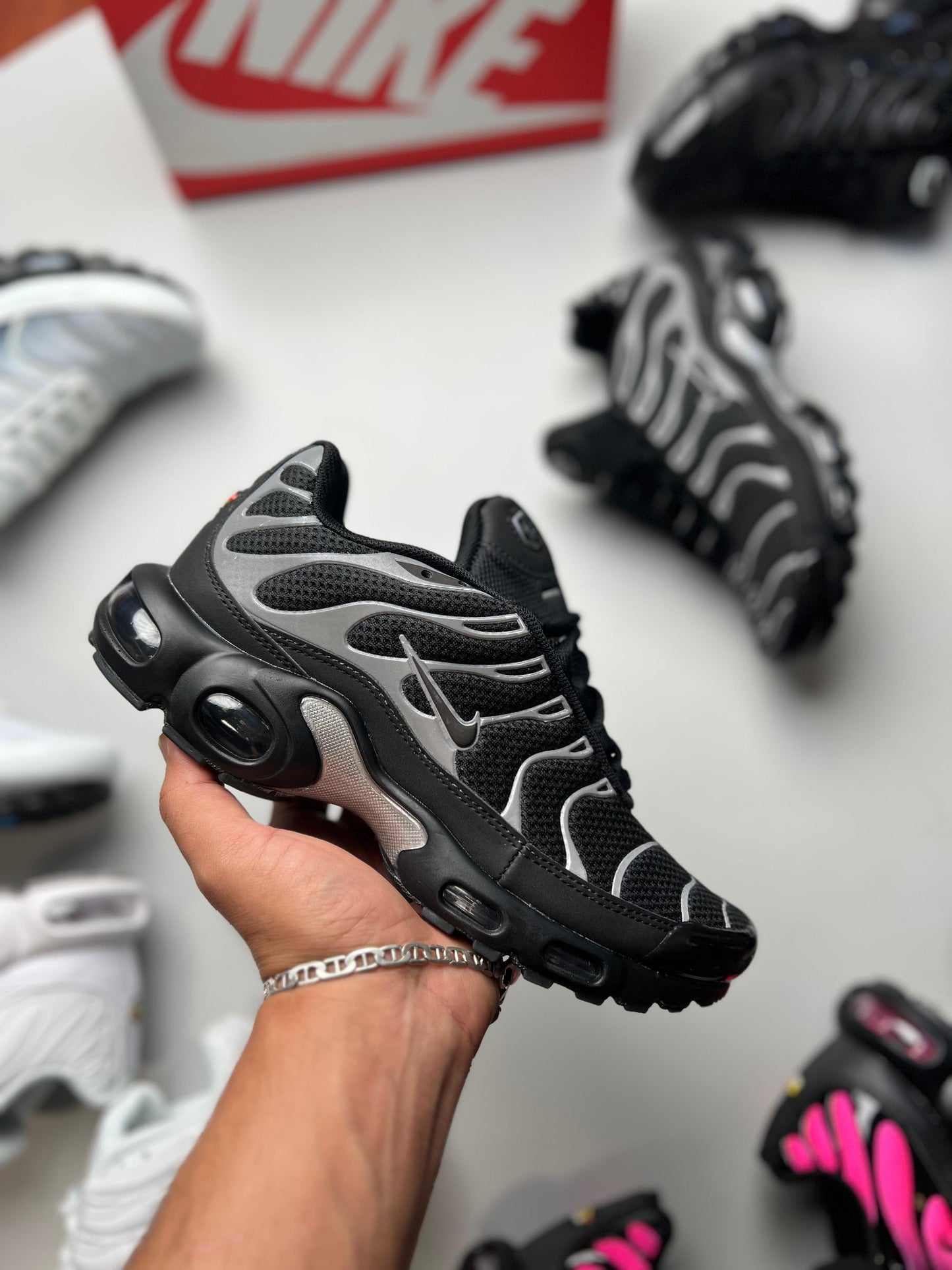 NIKE AIR TN - M6