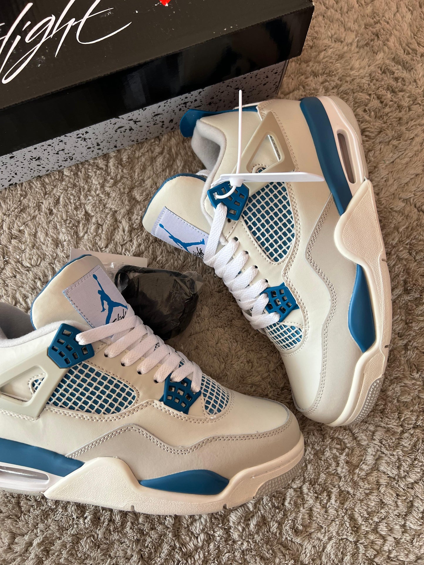 NIKE JORDAN RETRO 4 - M4