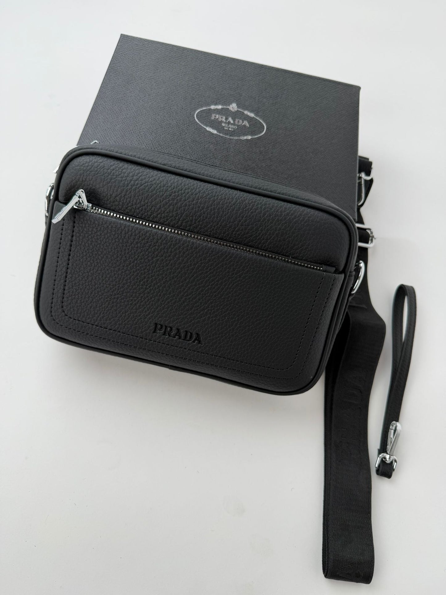 BOLSO HOMBRE - PRADA - M1