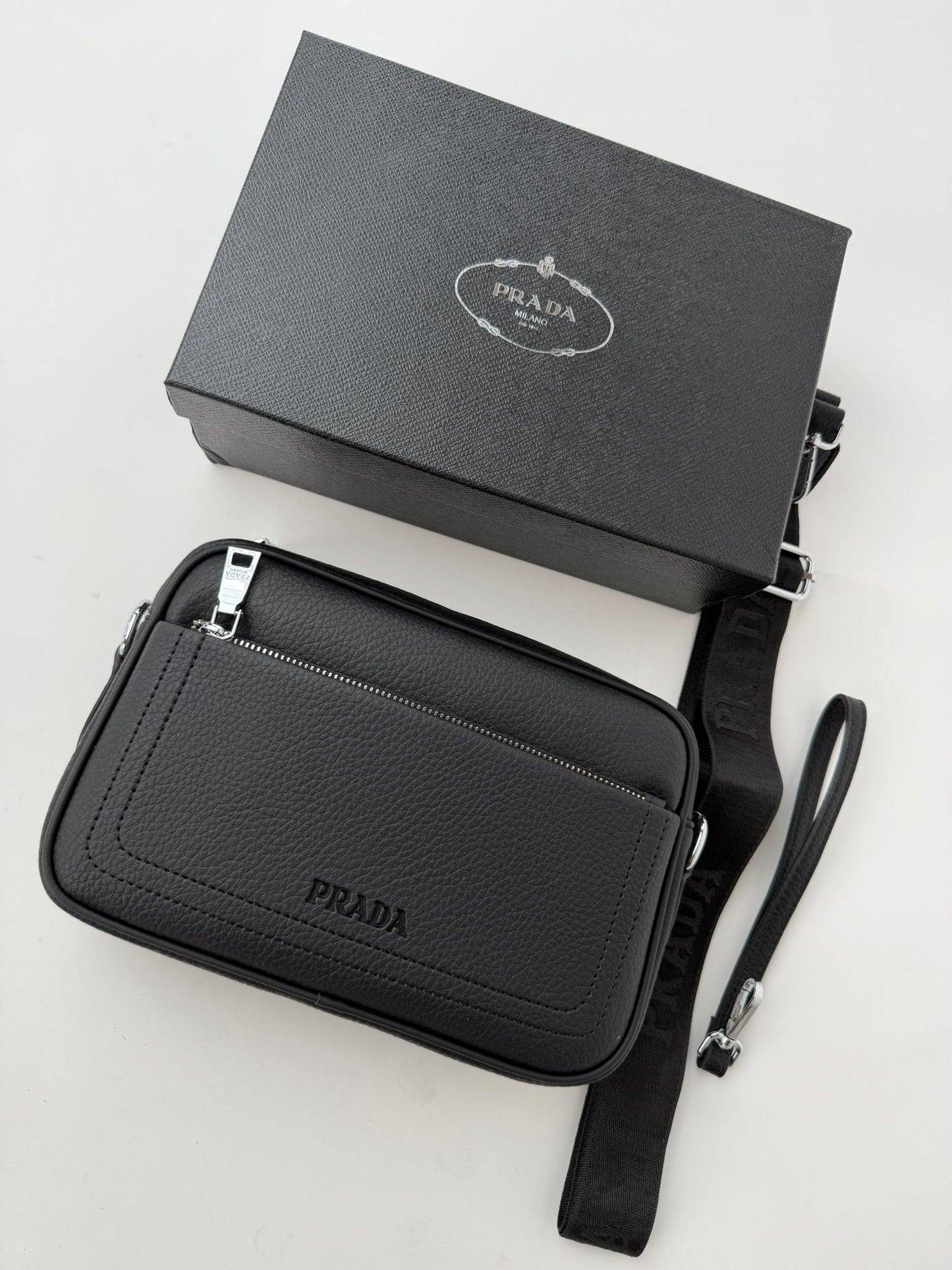 BOLSO HOMBRE - PRADA - M1
