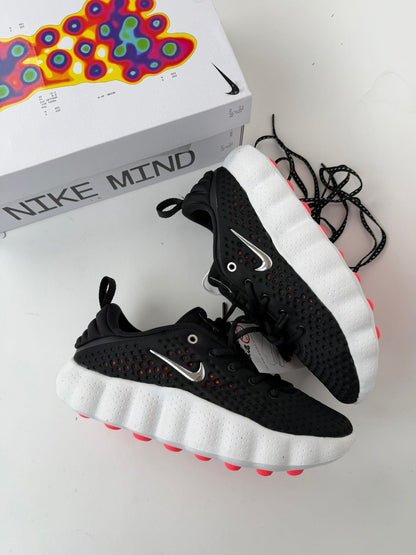 NIKE MIND 002 - MODELO 7
