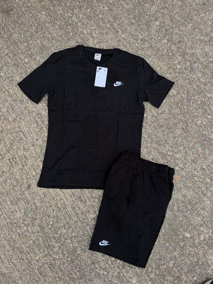 CONJUNTO CORTO - NIKE - M10