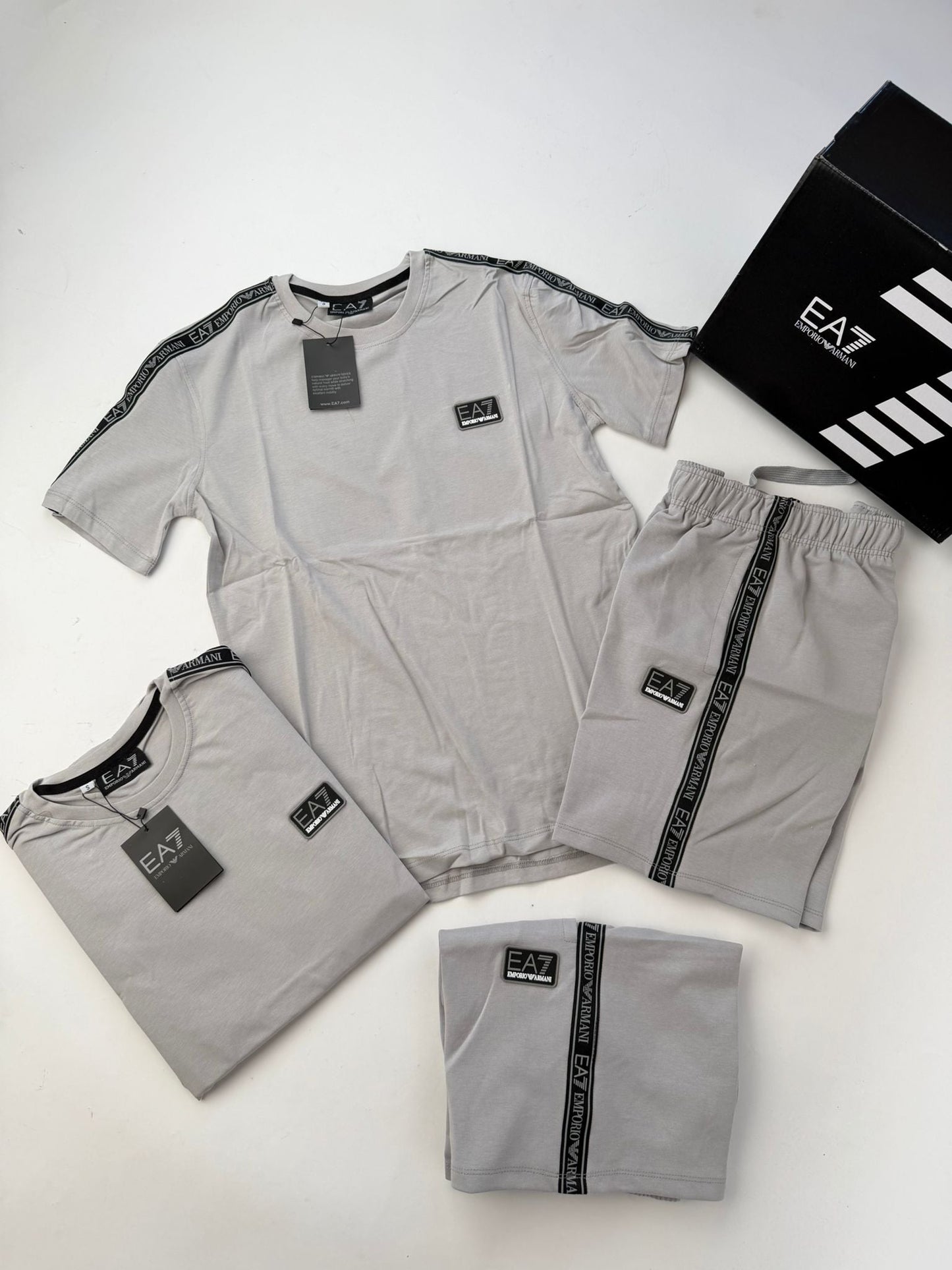 CONJUNTO CORTO - ARMANI - M10