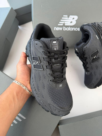 NEW BALANCE FANTOMFIT