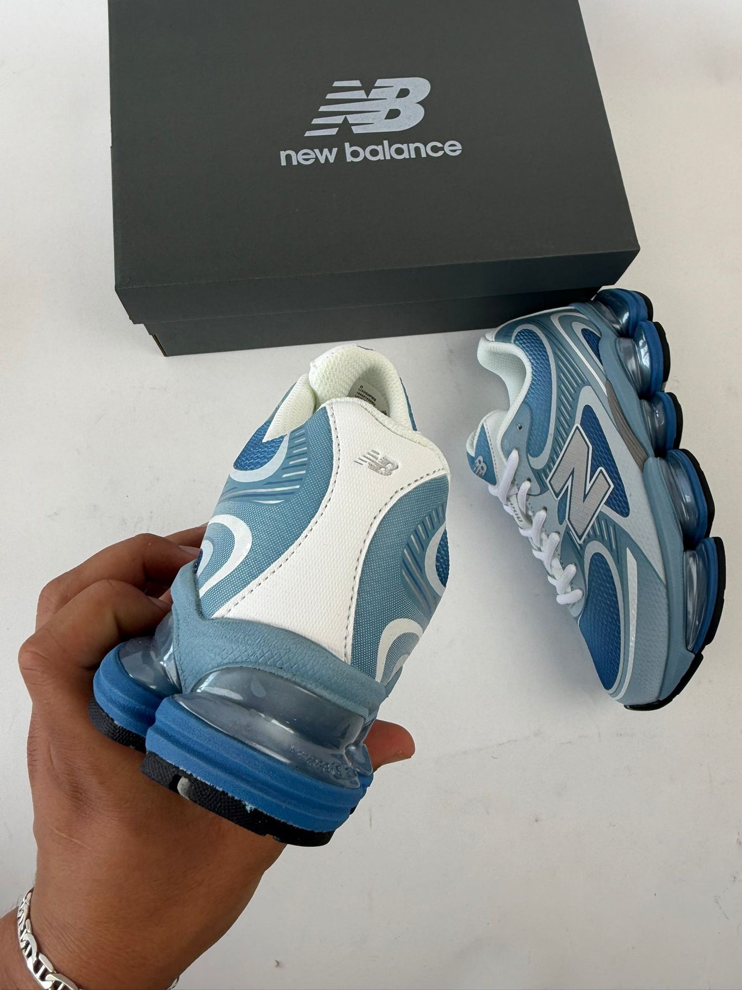 NEW BALANCE ABZORB 2000 - M3