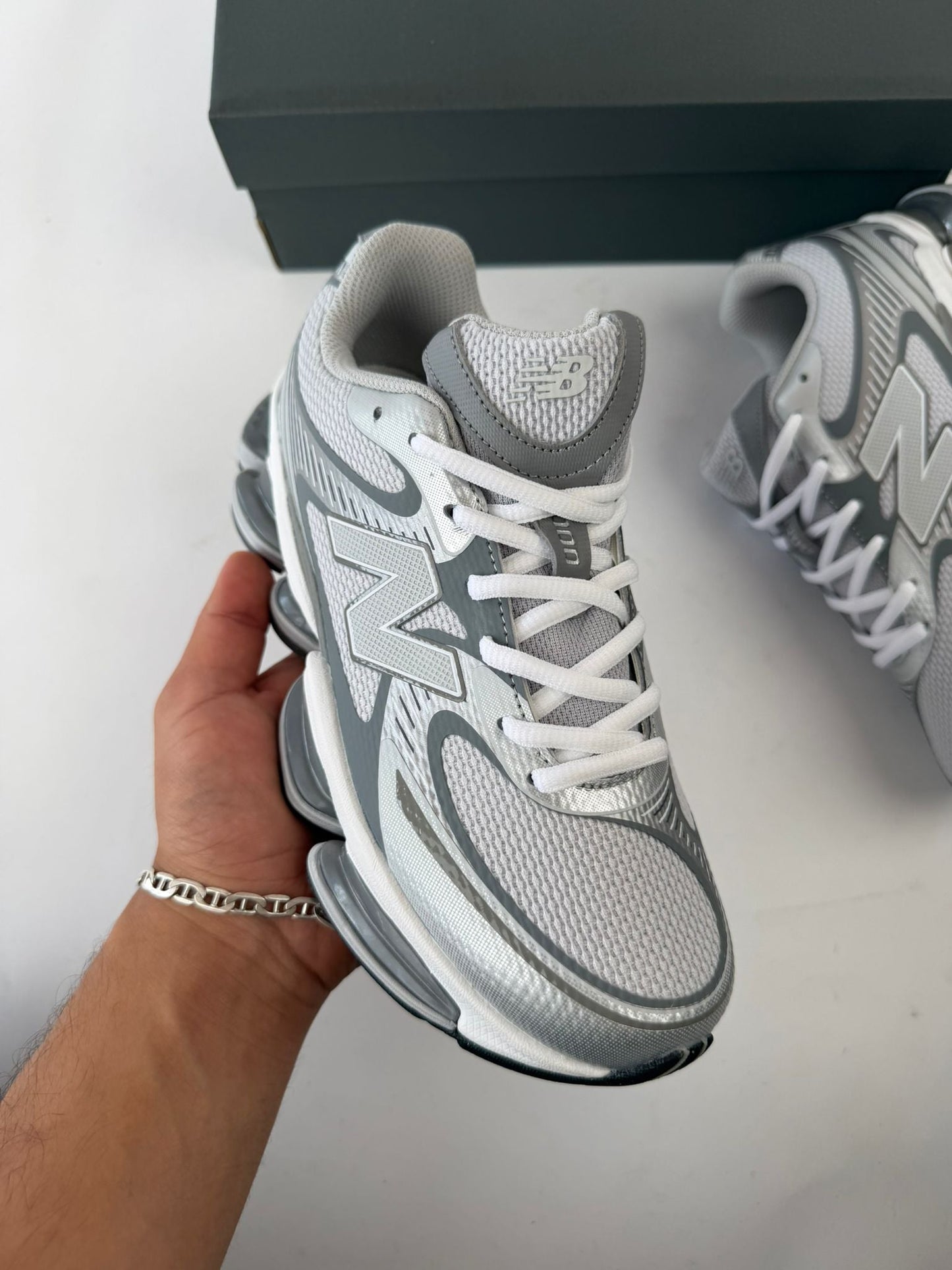 NEW BALANCE ABZORB 2000 - M2