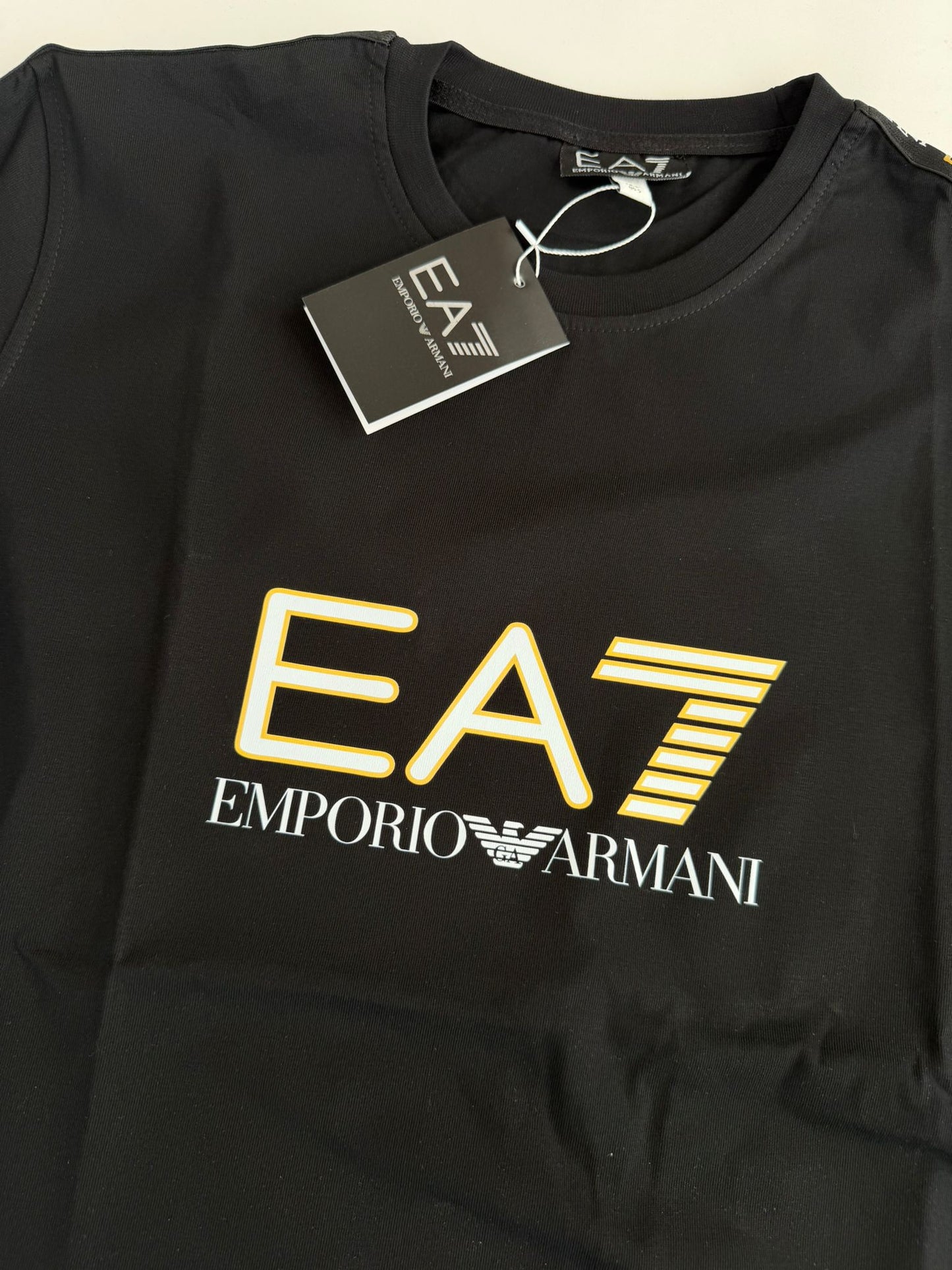 CONJUNTO CORTO - ARMANI - M11